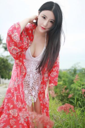 三上悠亚教师