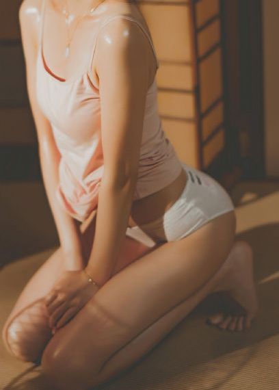 可疑美容院在线观看